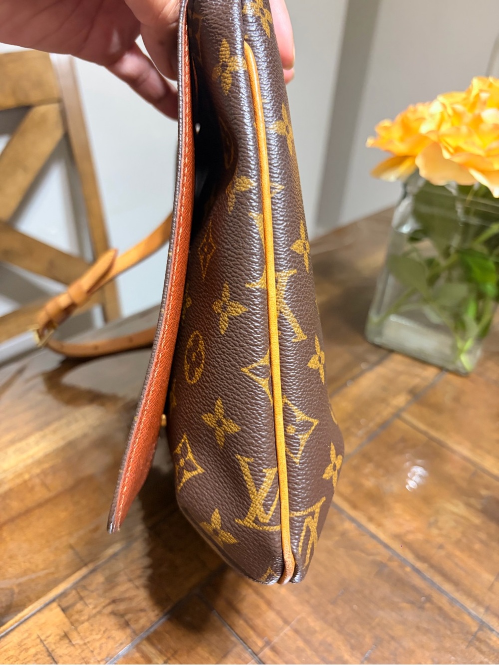 Musette Tango Monogram Short Strap - Picture 5 of 16